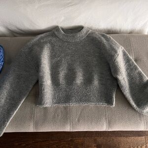 Grey cropped Zara sweater